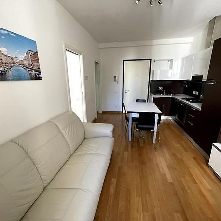 Via Milano Apartman Trieszt Kültér fotó
